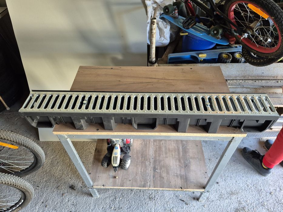 Kratka do polbruku 1m 1szt