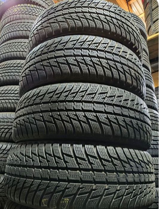 Nokian 225.60 r17 м Львів Продаю оскільки продав авто !!!