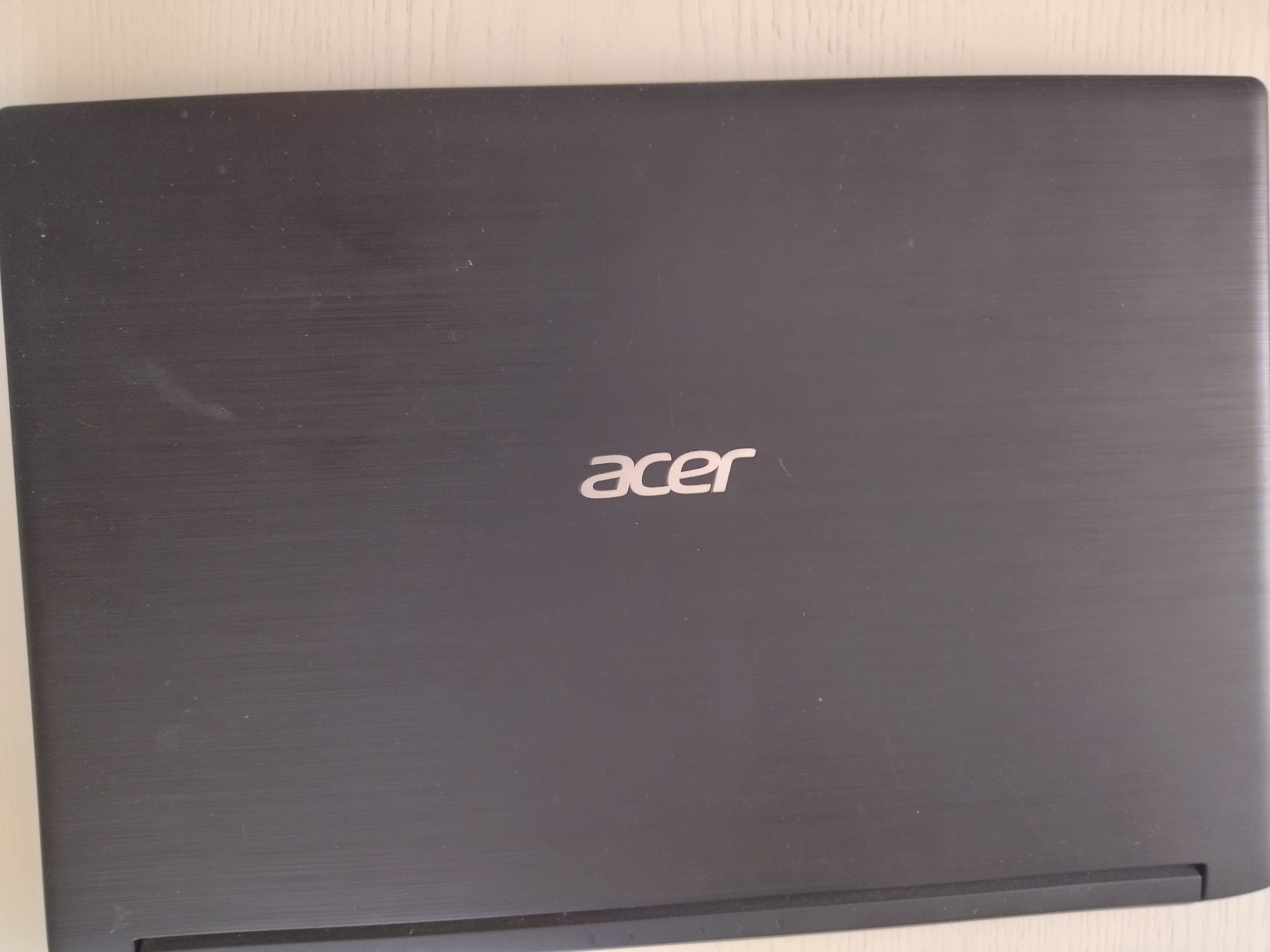 Ноутбук Acer в ідеальному стані