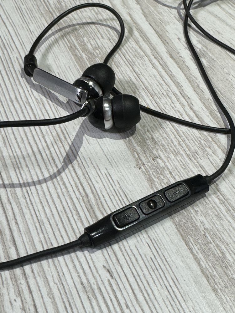 Дротові навушники Sennheiser cx2.00i Black з мікрофоном