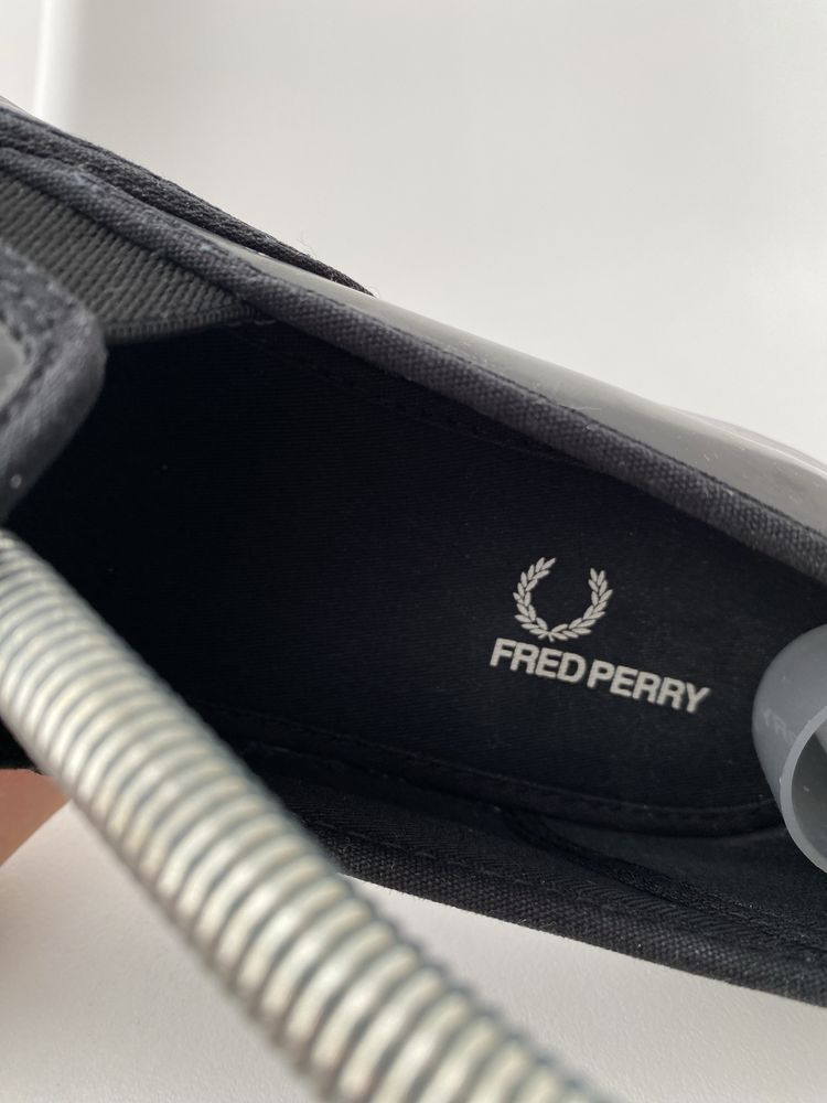 Fred Perry оригінал брендові сліпони лофери кросівки