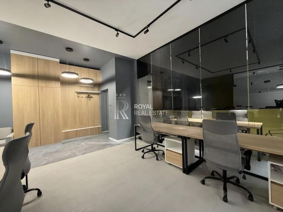 Оренда Офіс 75 м.кв вул. Володимирська 81Б Центр open space Кухня