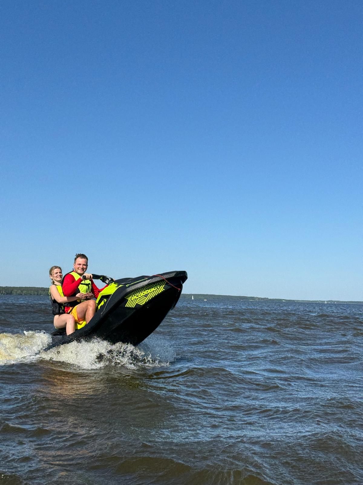 Kurs motorowodny na Patent Sternika w 1 dzień Zalew Sulejowski 440 zł