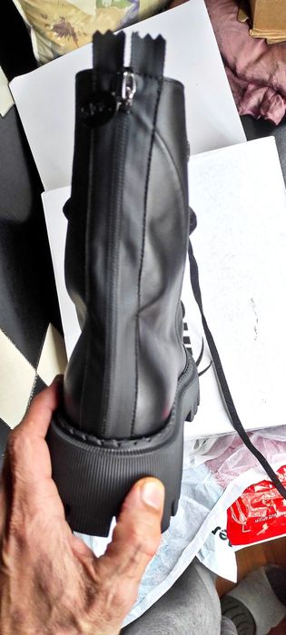 Жіночі черевики   Roberto Serpentini, жіночі мартінси , ботіки , берці