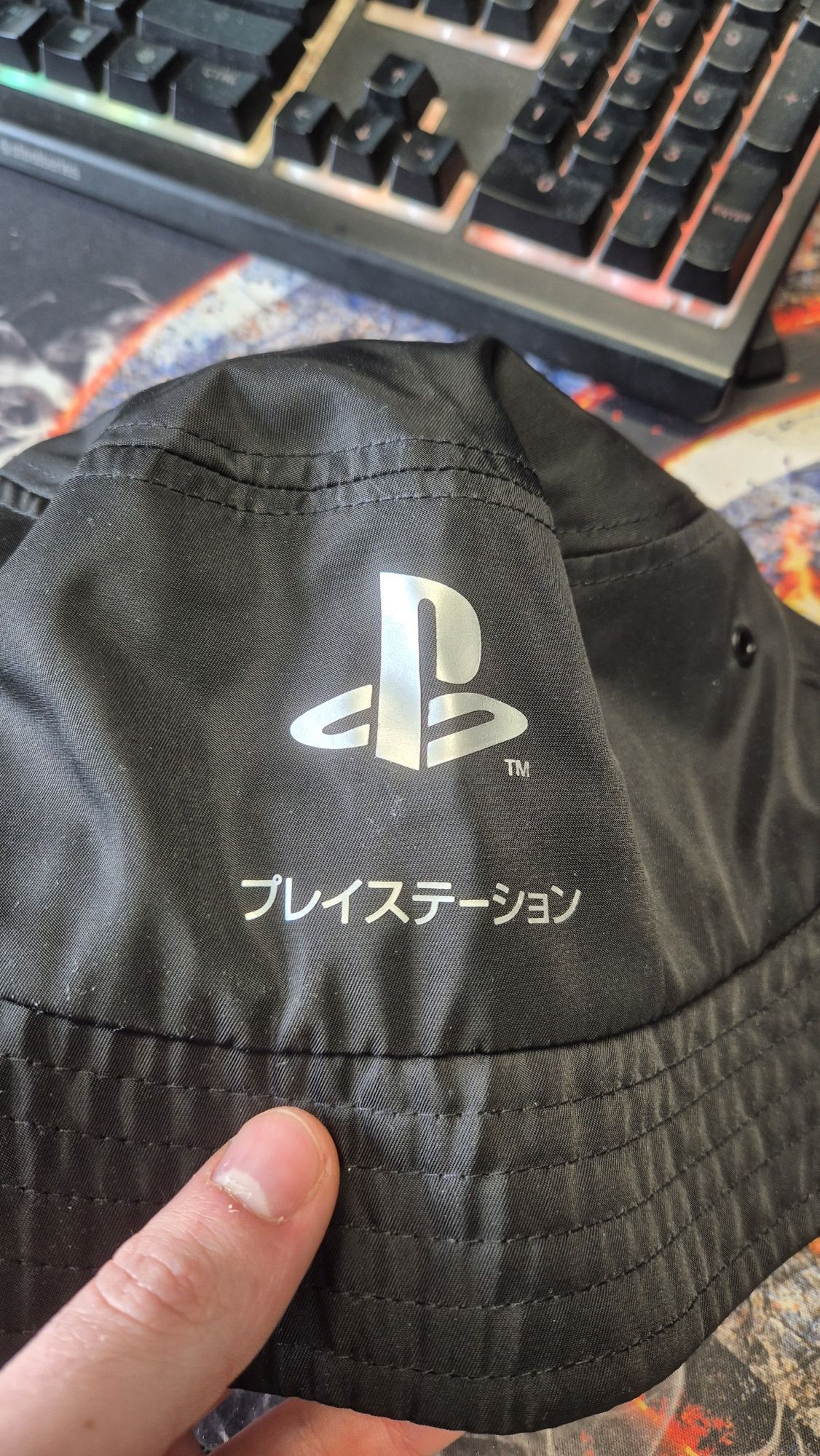 Bucket hat Playstation kapelusz Sony H&M