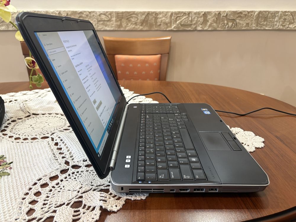 Dell Latitude E5520