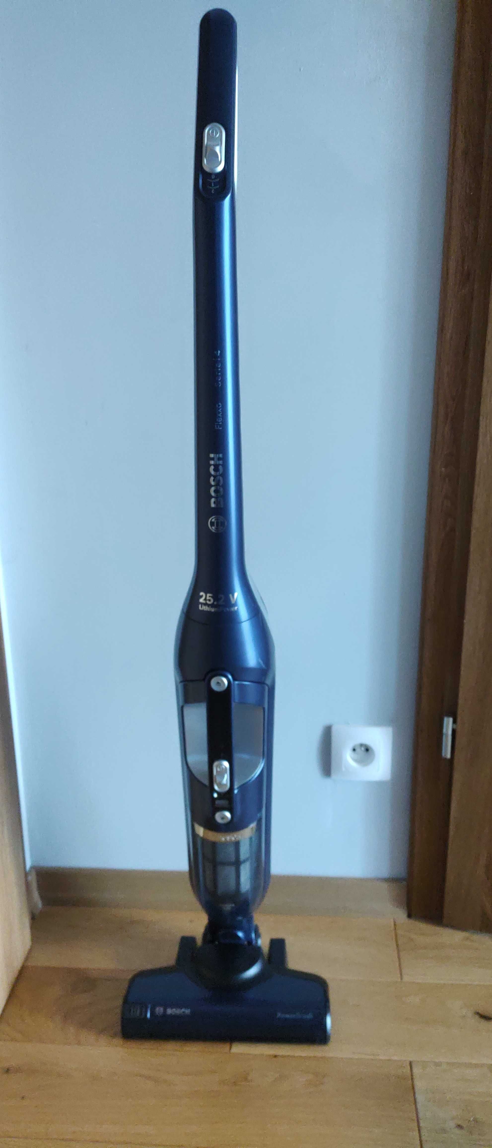 Odkurzacz pionowy Bosch Serie 4 Flexxo