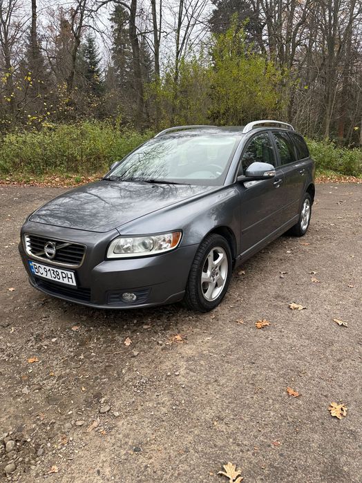 Volvo v50 2011 року 1.6 d2