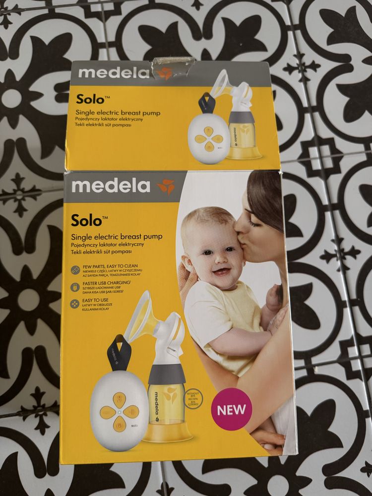 Laktator Medela Solo + lejek 21mm