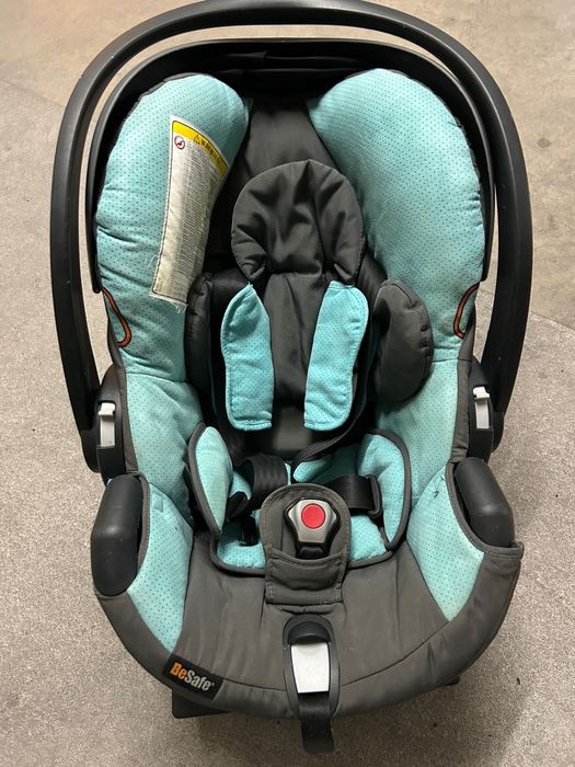 Ovo Bébe BeSafe com base Isofix