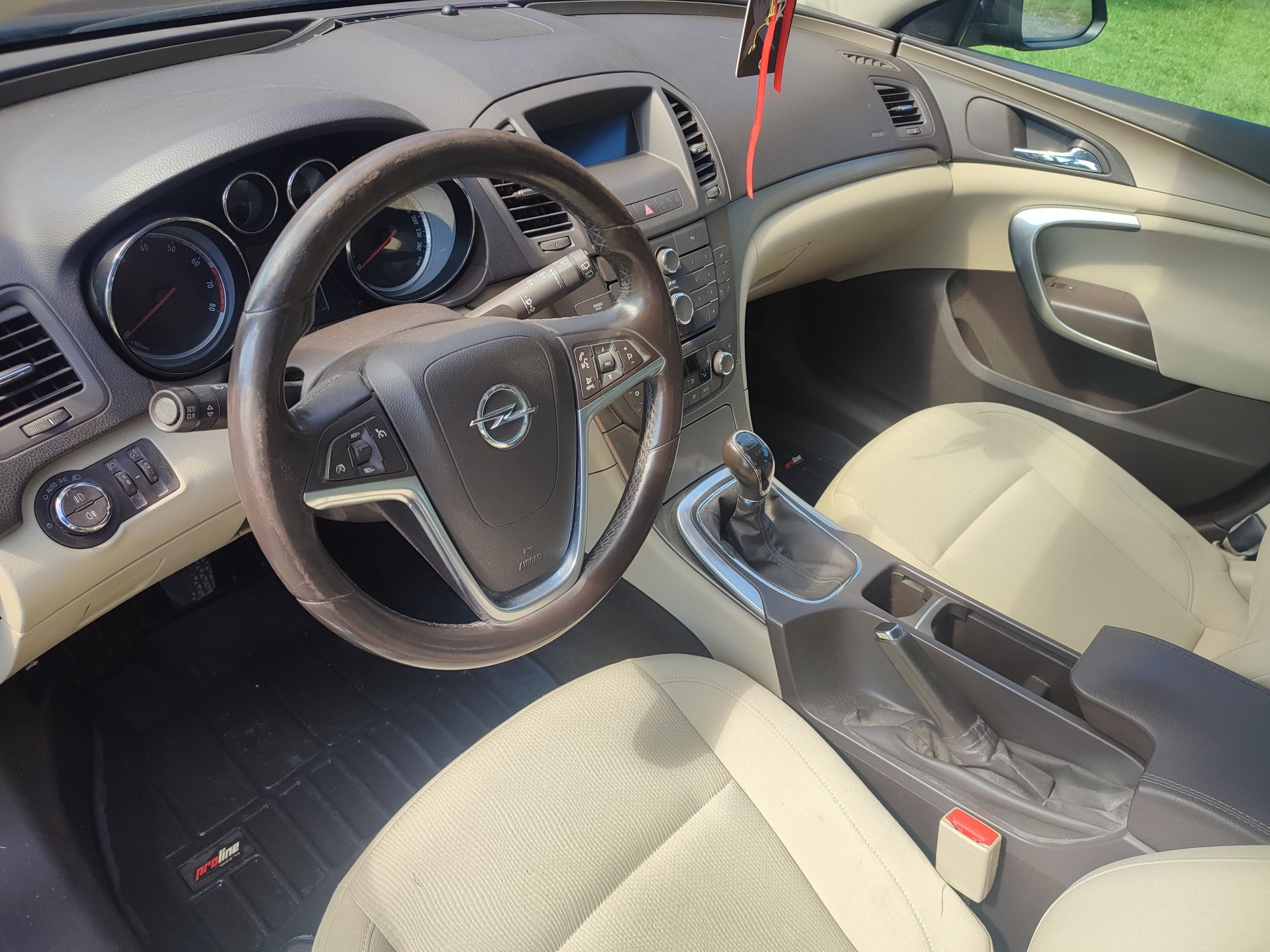Opel Insignia 2012r 1.8 benzyna LIFTBACK