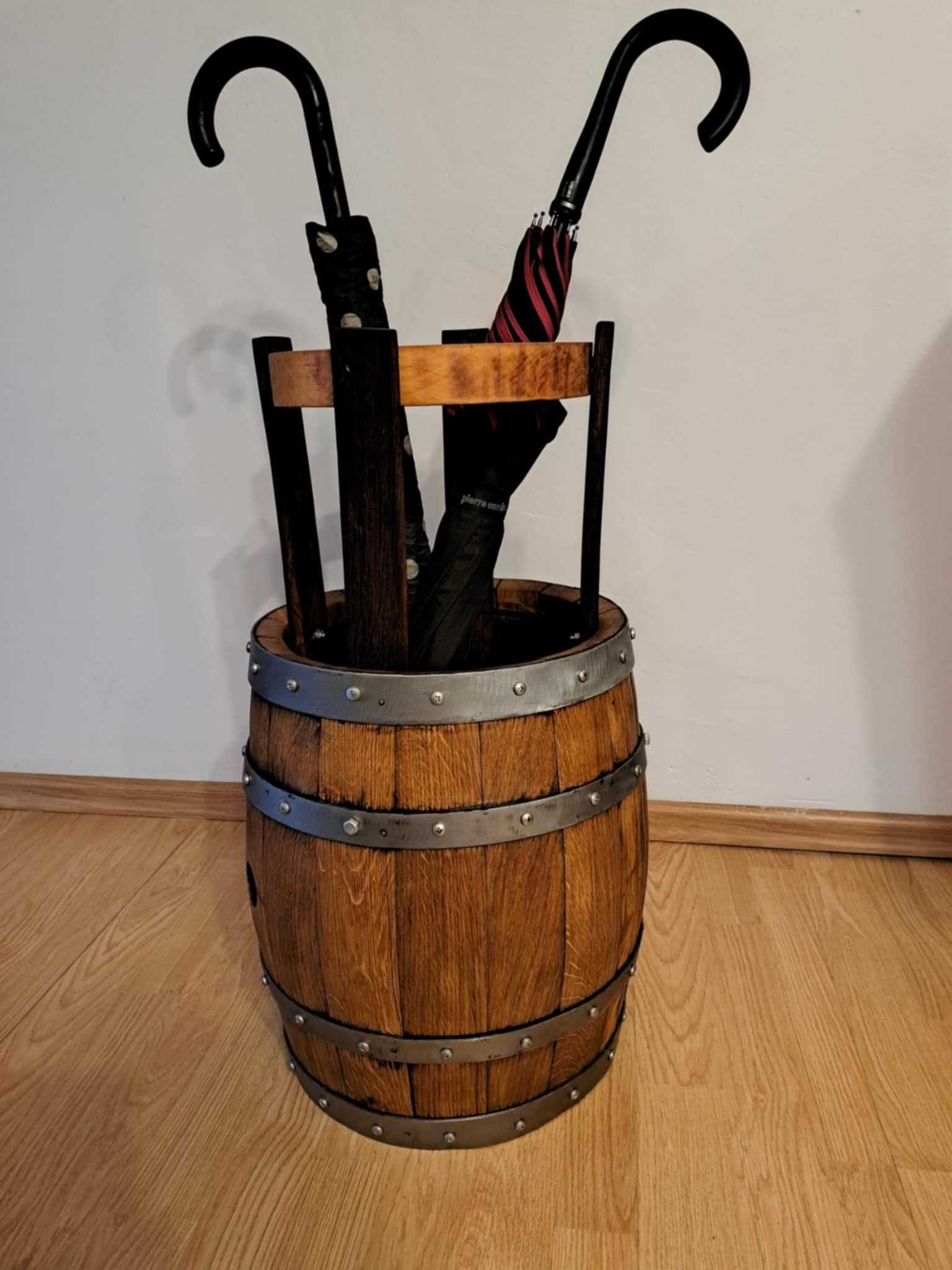 Stojak na parasole z dębowej beczki