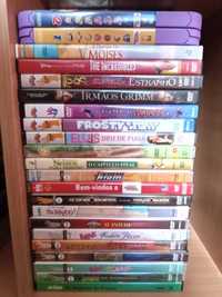 Pixar e muitos DVDS infantis, troco por livros.