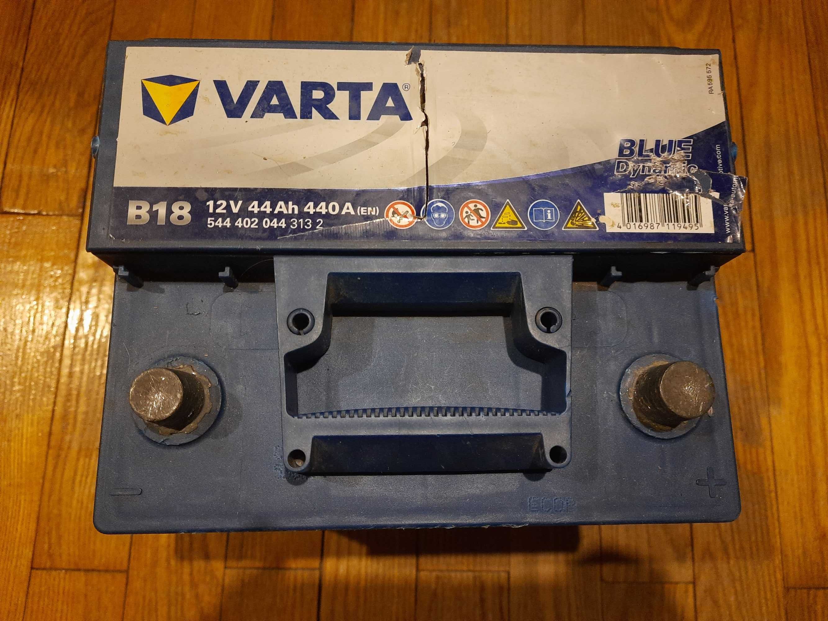 Акумулятор VARTA 12v 44Ah 440A автомобільний