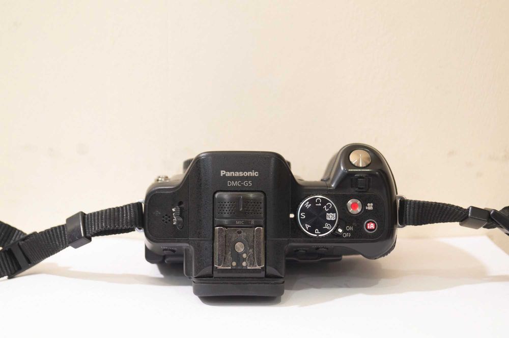 Panasonic DMC-G5 body ! Отличное состояние !