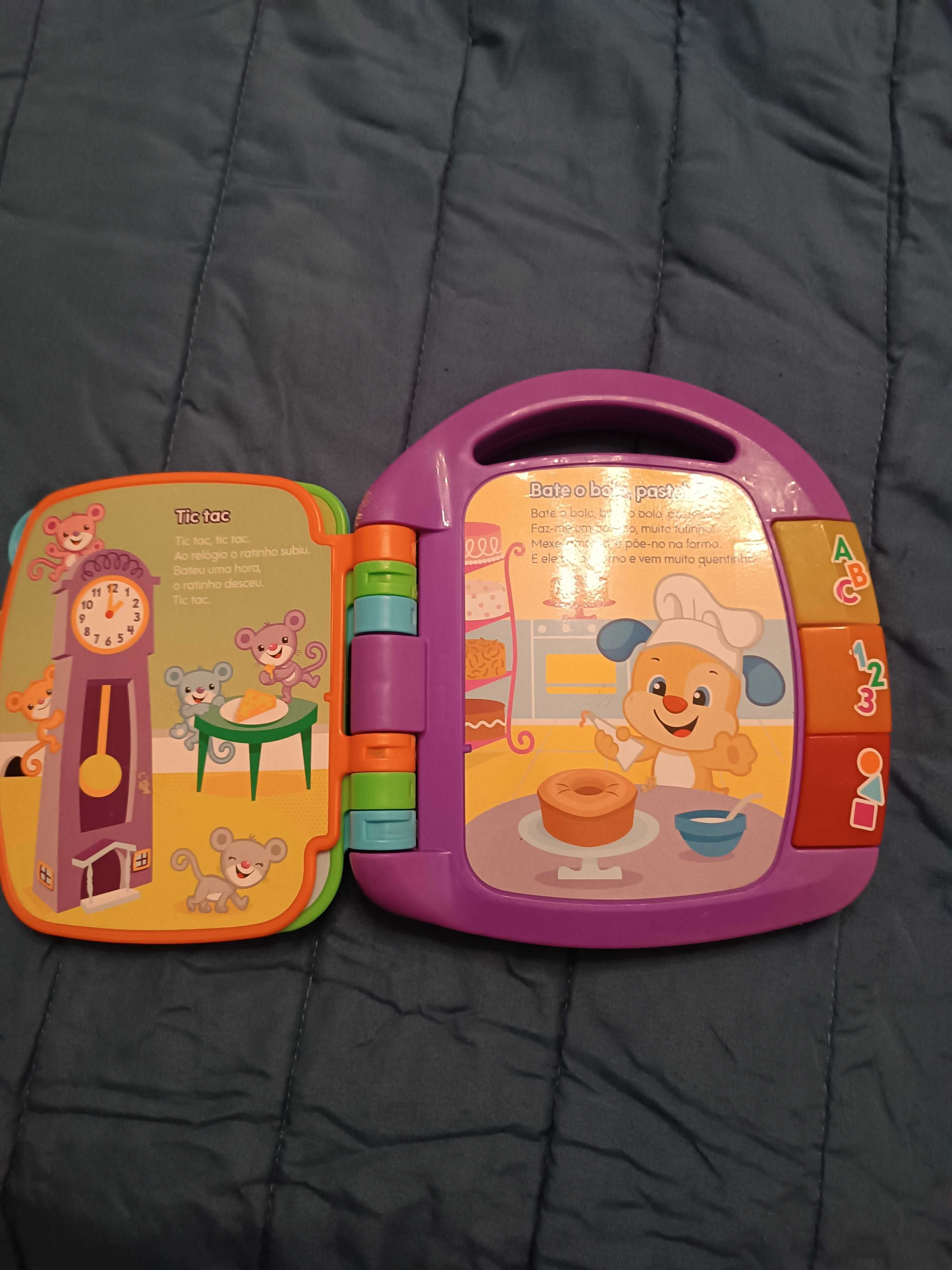 Livro de Canções do Cãozinho Aprender e Brincar Fisher Price (Usado)