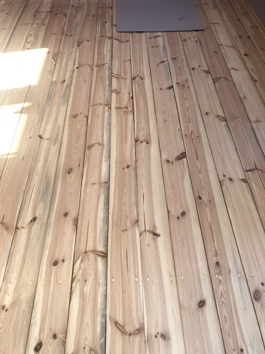 Bezpyłowe cyklinowanie podłóg, renowacja schodów i renowacja tarasów