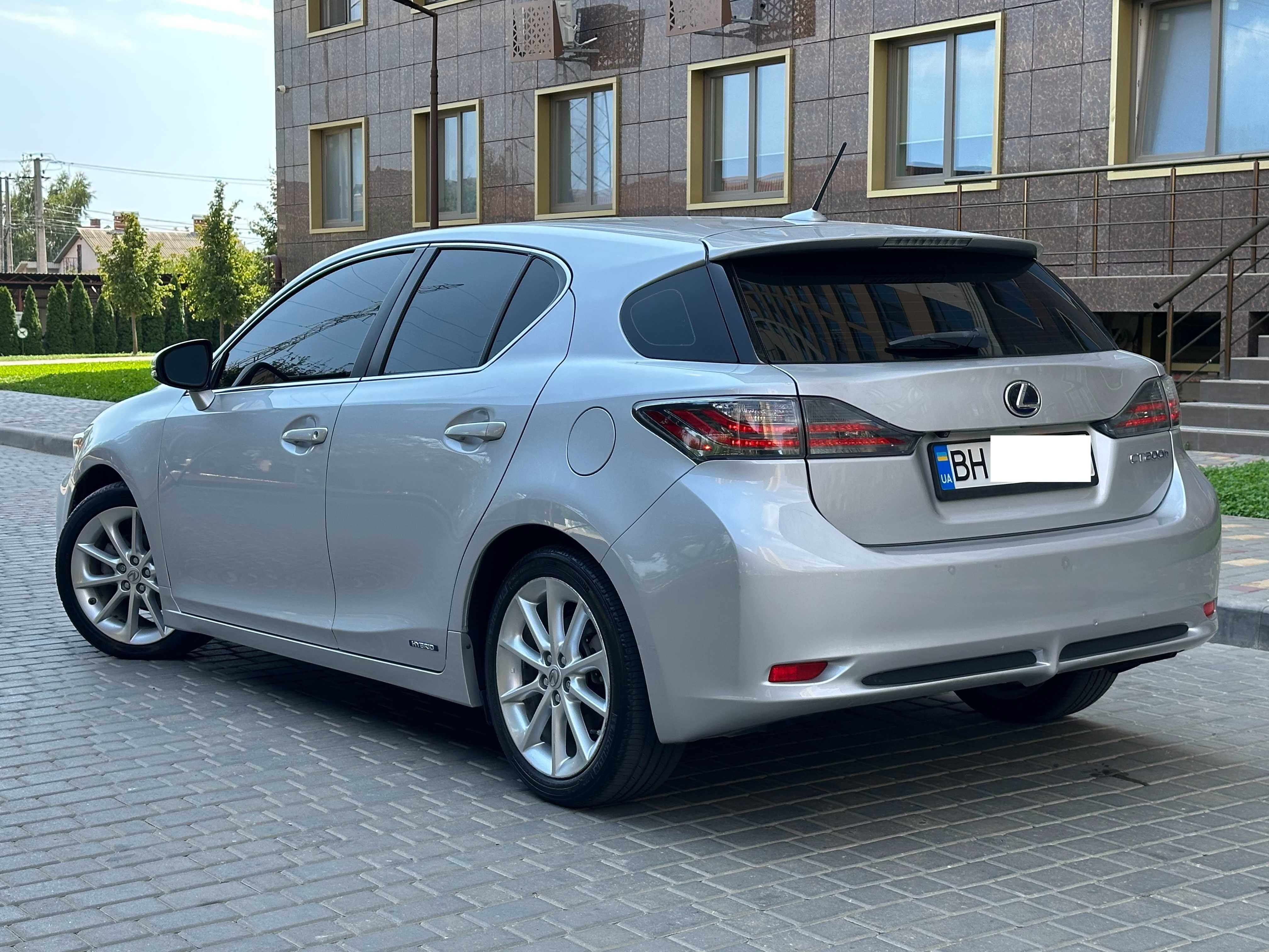Lexus CT 88 тис. км