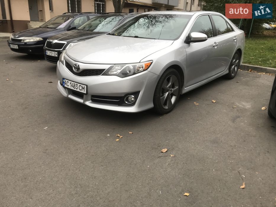 Toyota Camry SE 3.5 газ бензин 2014 р