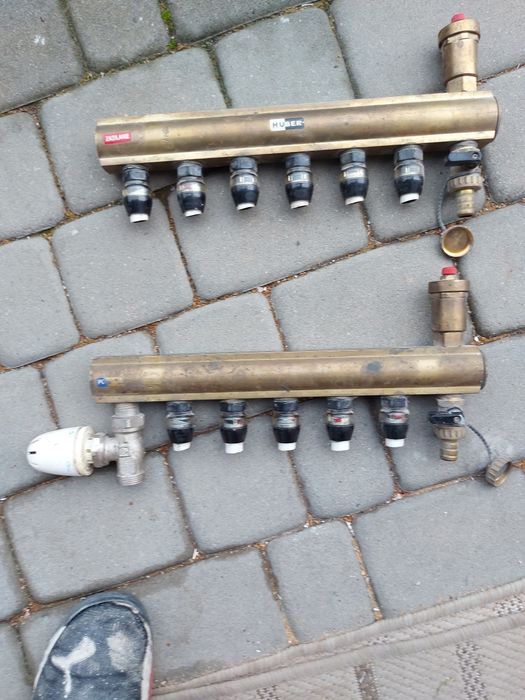Rozdzielacz do grzejnikow