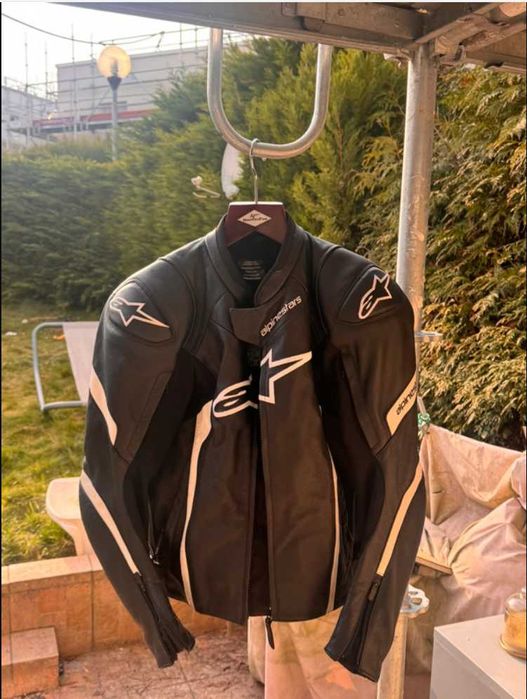 Мотокуртка кожаная Alpinestars Faster V2, разм.  48 и 50