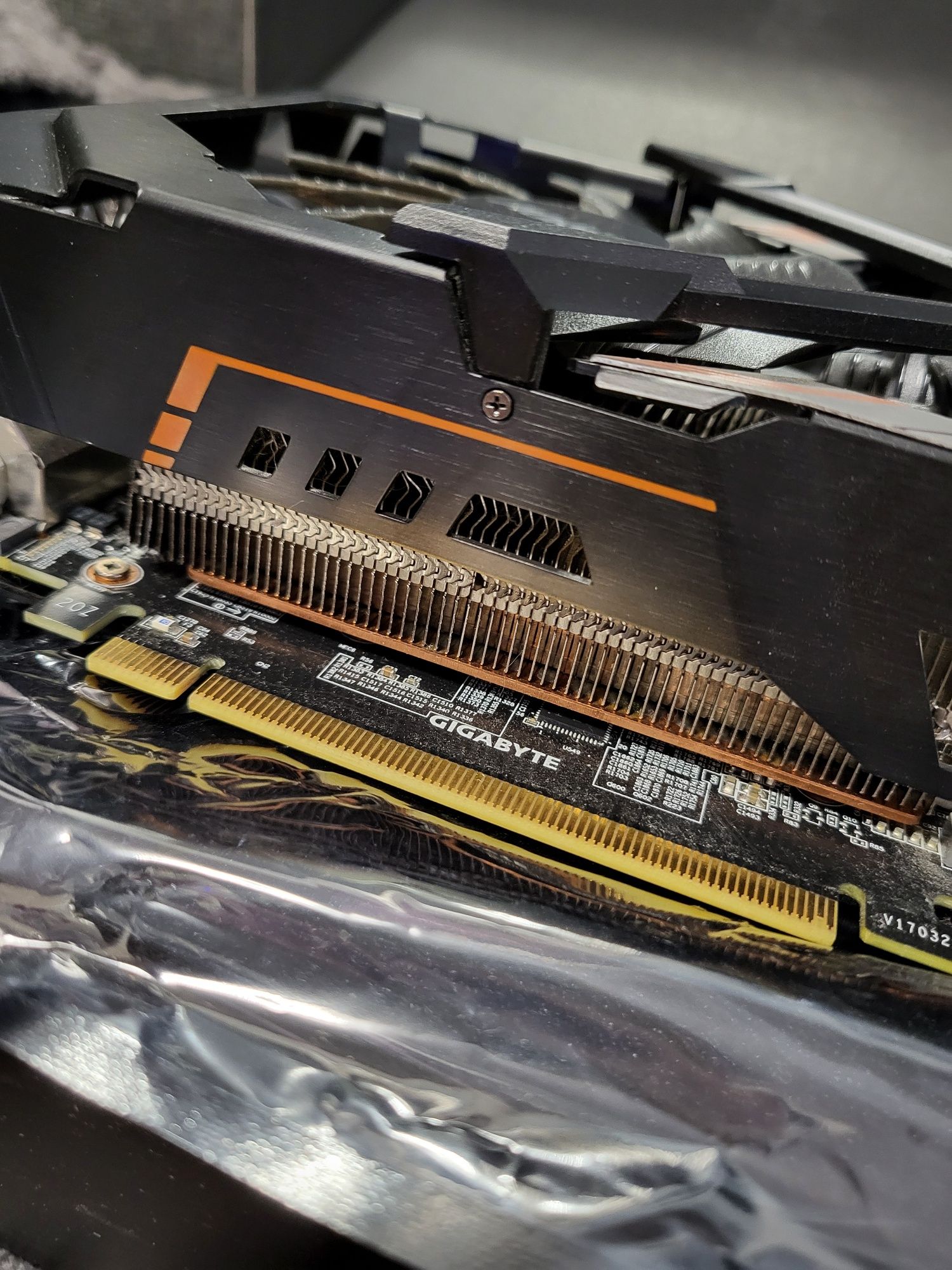 Karta graficzna GTX 1080Ti Aorus 11GB GDDR5X