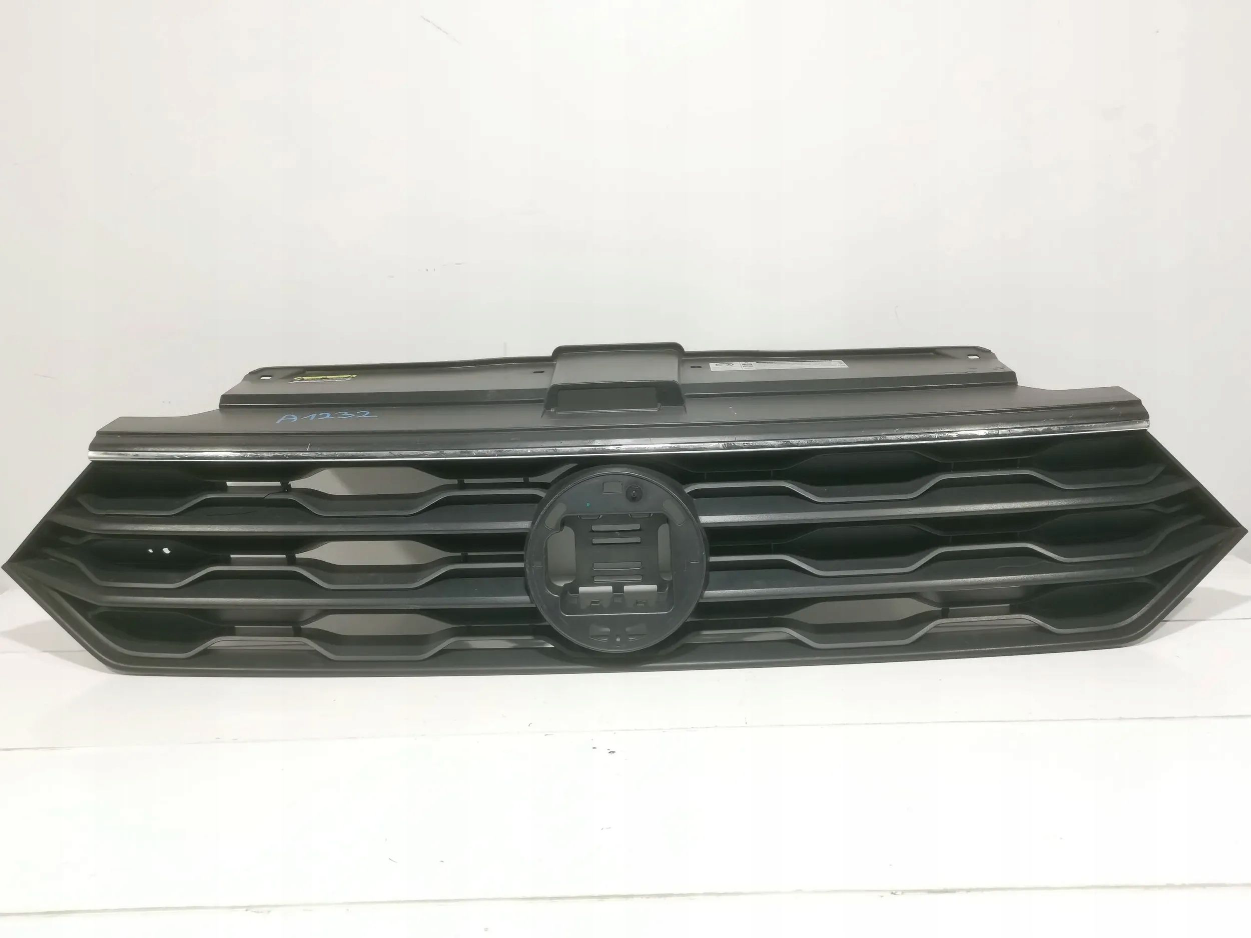 Atrapa Grill VW t-roc 2GA r-line 2GA853651B Oryg !!