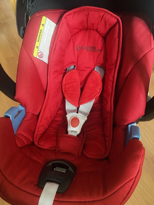 Автокрісло Cybex Aton Universal разом з базою Іsofix