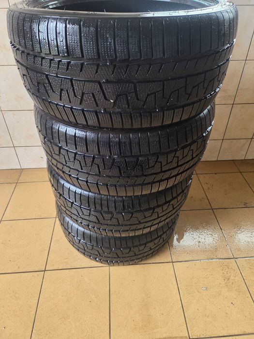 Opony zimowe 255/35/19 jak nowe