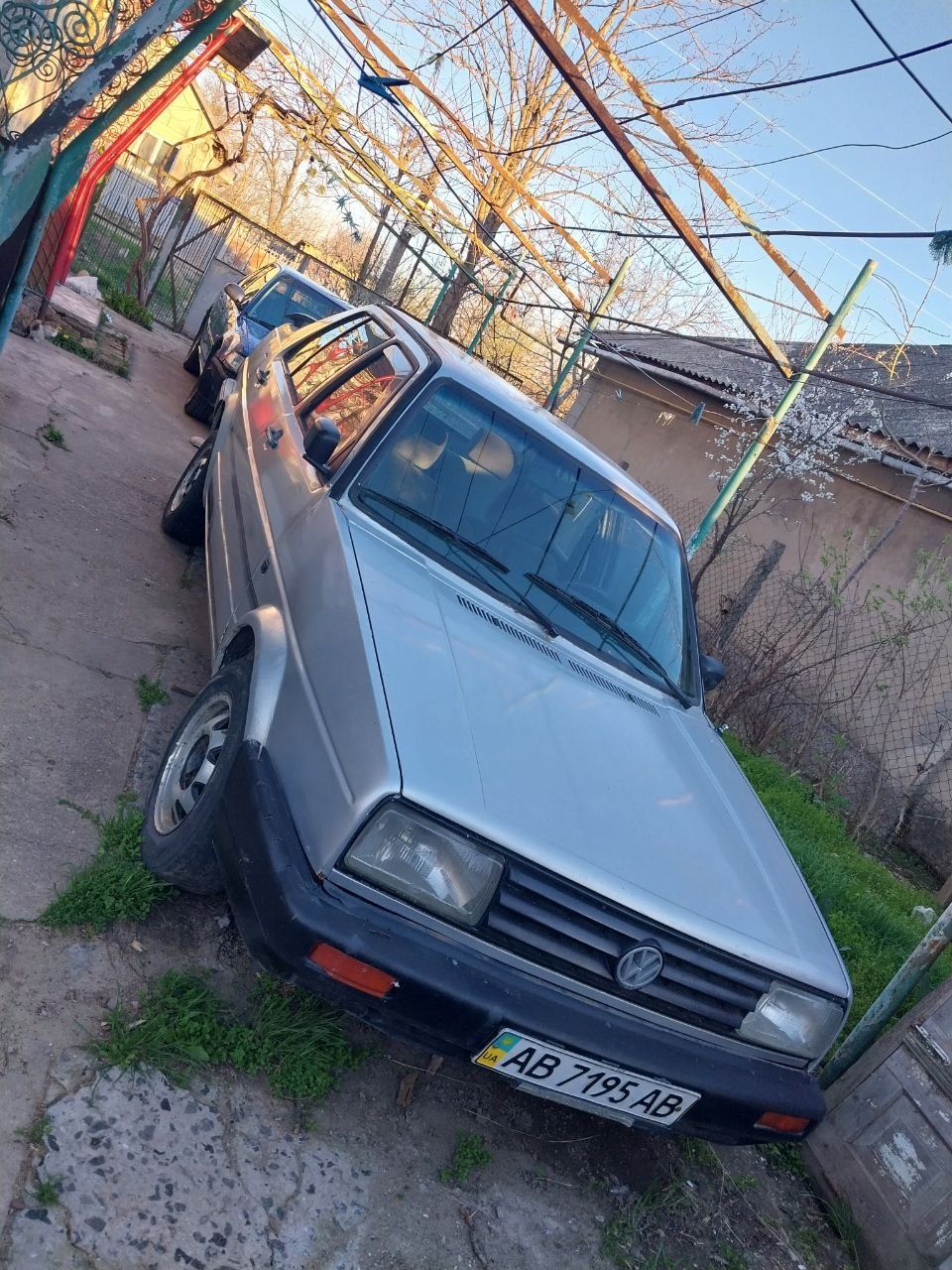 volkswagen jetta 2, 89год, 1.8 бензин.