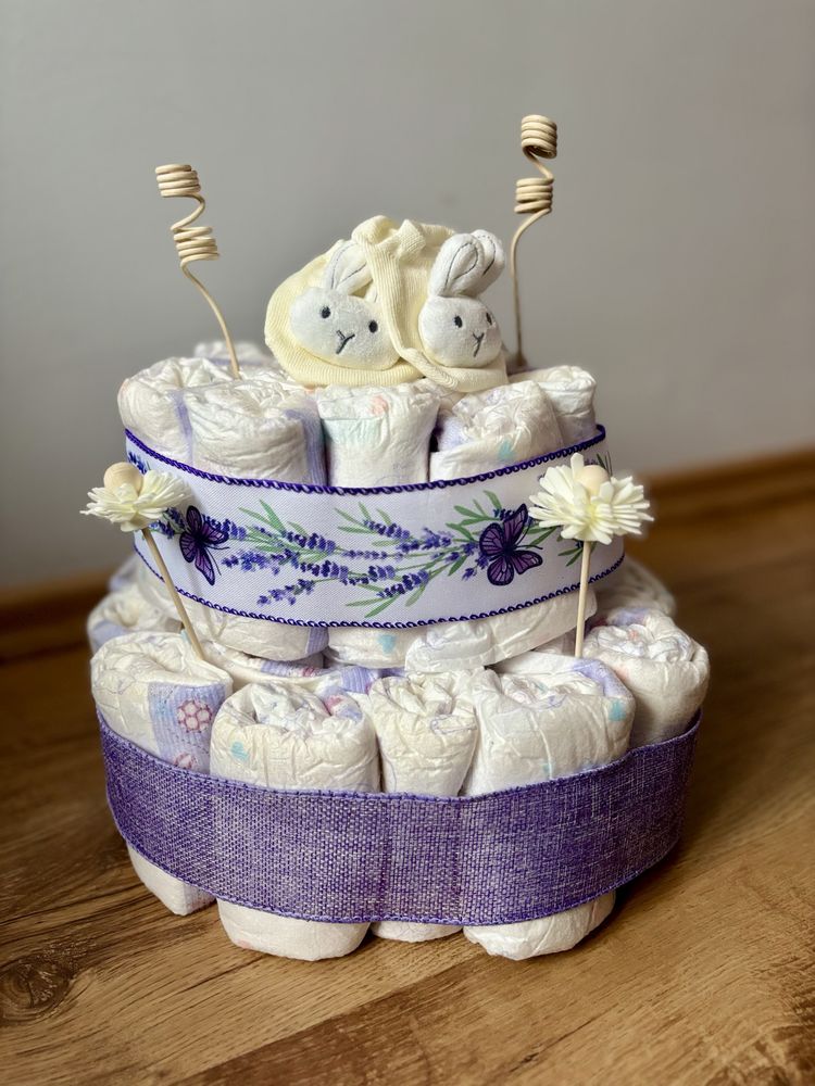 Tort z pampersów prezent baby shower roczek Chrzest boho