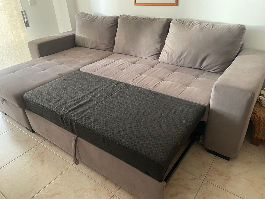 Sofá-cama grande com chaise longue