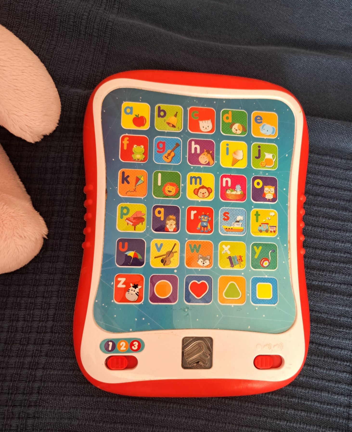 Tablet edukacyjny +maskotka Prosiaczek