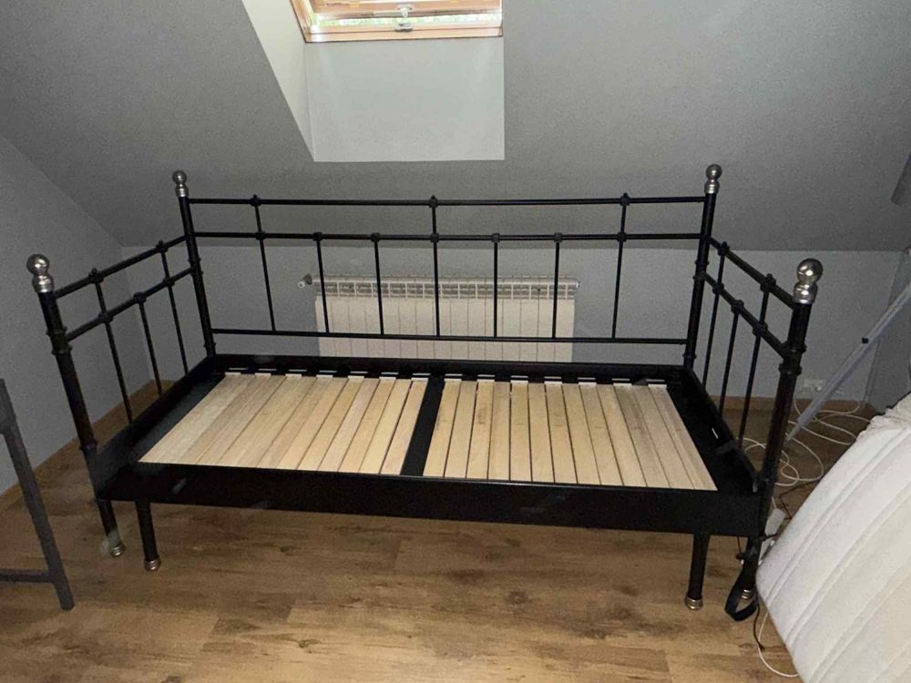 Łóżko Ikea SVELVIK