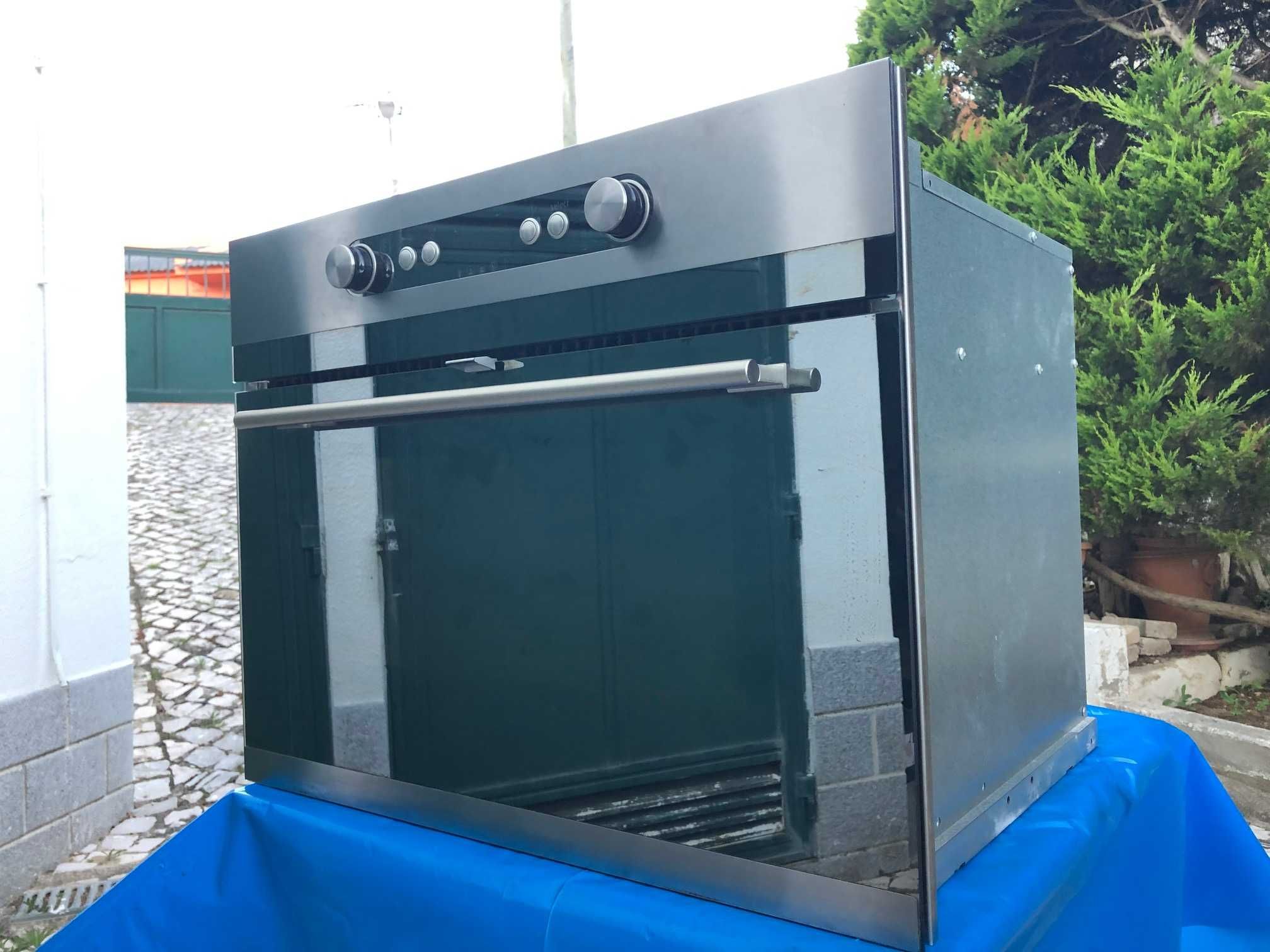 OPORTUNIDADE Forno elétrico com microondas