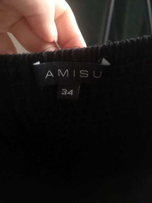 Amisu czarna sukienka tuba z kieszeniami guziki r. 34/XS