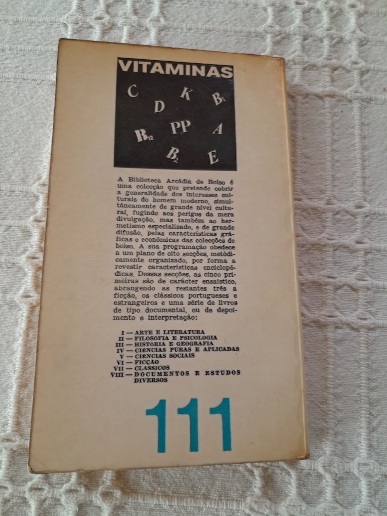 Livros- As vitaminas. E Higiene e Profilaxia 1937.