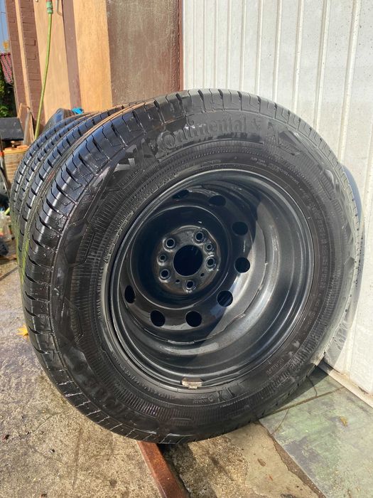 Kompletne koła Fiat Ducato 215/75R 15C prawie nowe ,salon