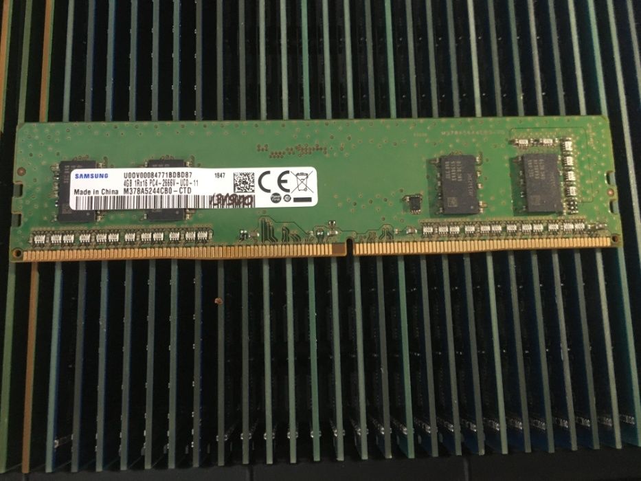 DDR4 4GB DIMM Hynix, Crucial, Samsung 2133, 2400, 2666 MHz Intel/AMD