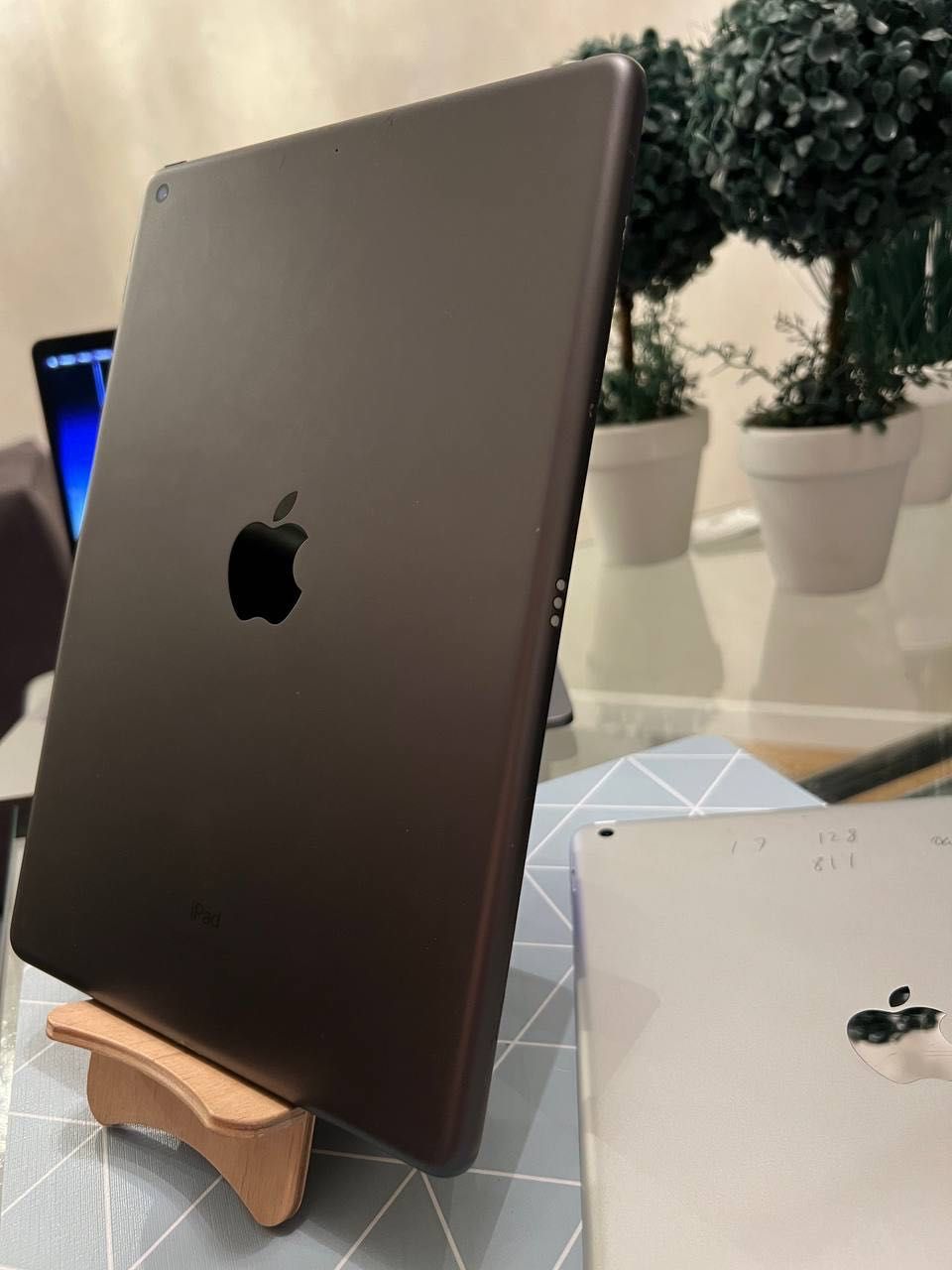 iPad 7 32gb 10.2 діагональ 2020 року планшет ідеал з гарантією