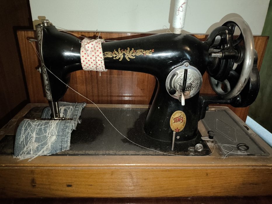 Швейна машинка ПМЗ , ім Калініна