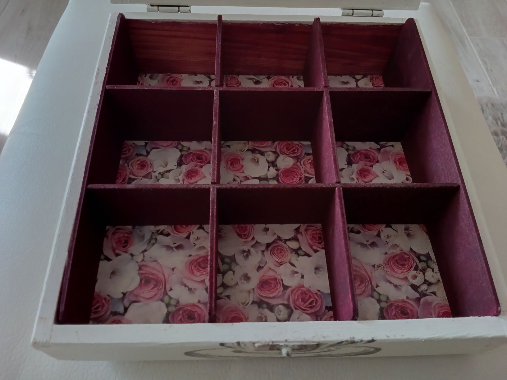 Pudełko herbaciarka decoupage na drewnie sielskie