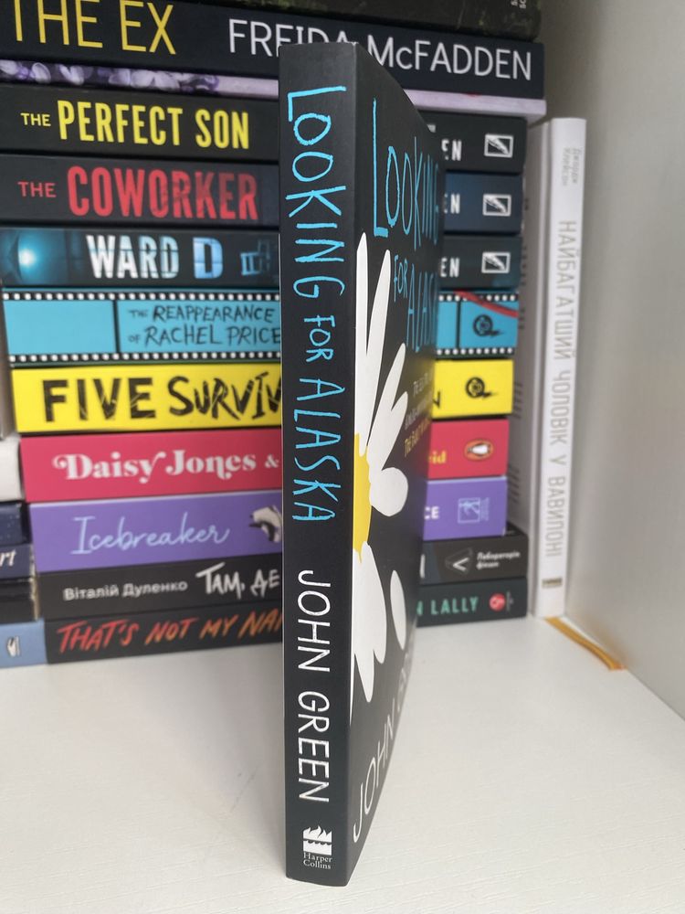 Looking for Alaska John Green книга англійською В пошуках Аляски