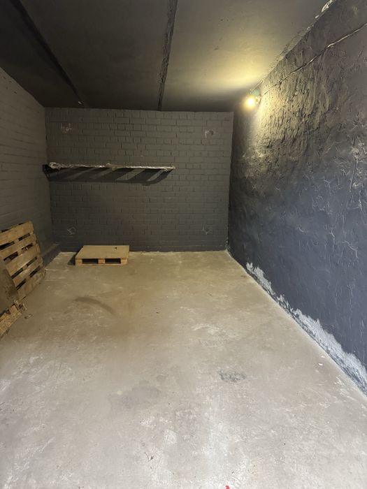 Довгострокова оренда гаражу