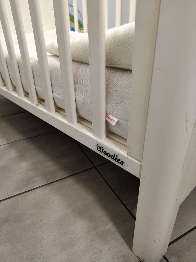 Łóżeczko dziecięce Woodies