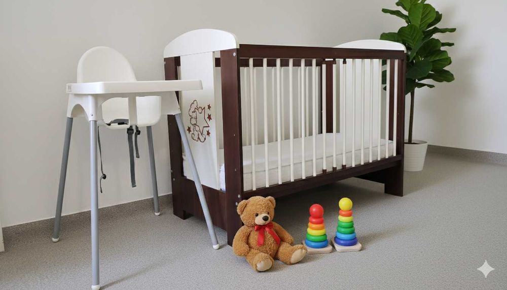 Zestaw: Łóżeczko dziecięce + Krzesełko IKEA + Materac (Bródno)