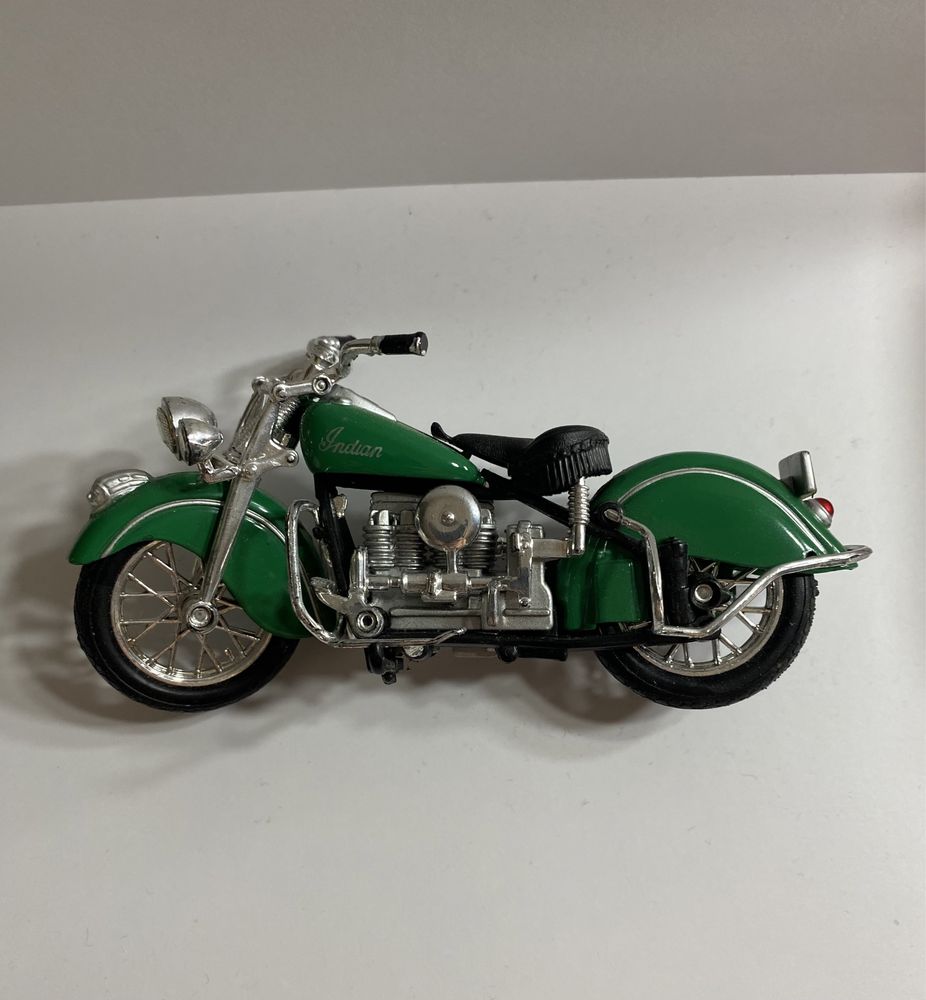 Motocykl INDIAN Chief figurka kolekcjonerska