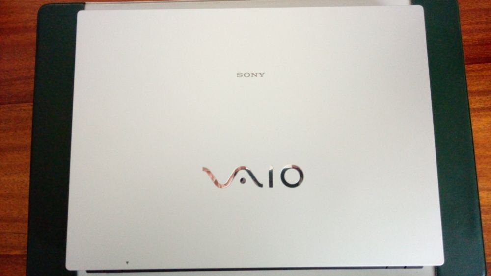 Computador portátil Sony Vaio VGN-BX297XP