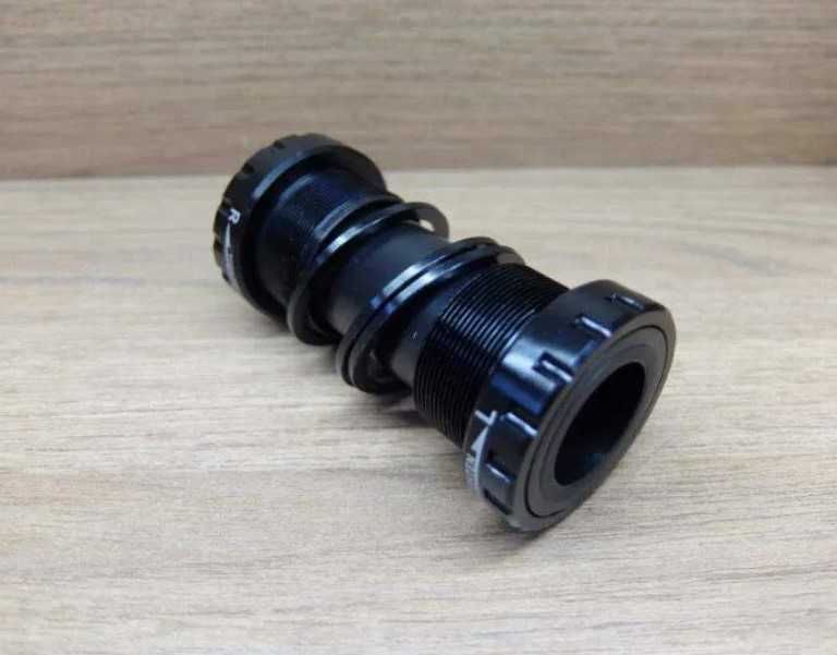 Каретка Bolany HollowTech II 68/73 мм черная Hollowtech 2