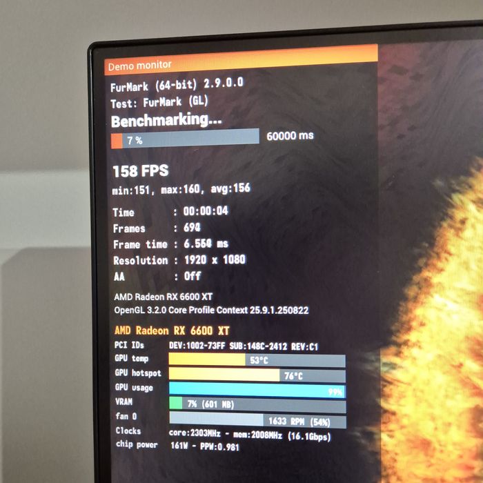 AMD RX6600XT OC Hellhound PowerColor 8GB mocniejsza od RTX3060
